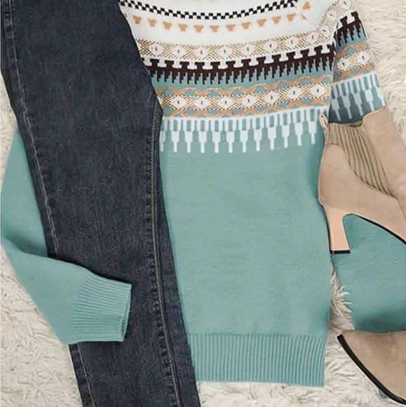 BEST SELLER!! Georgeous Rich Teal and White Crew Neck Fair Isle Sweater. - Picture 3 of 6